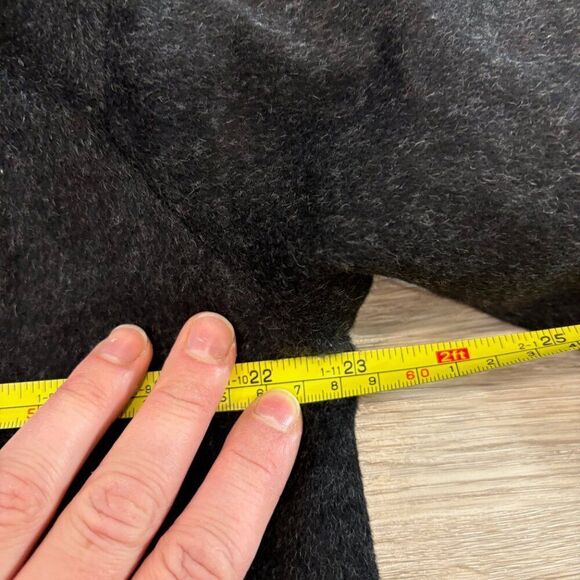 T Tahari Wool Black Blake coat slim fit 3/4 sleeves sz 16 or sz XL - Picture 12 of 13